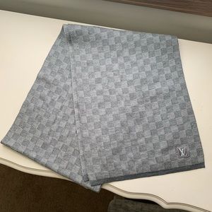 Louis Vuitton Scarf